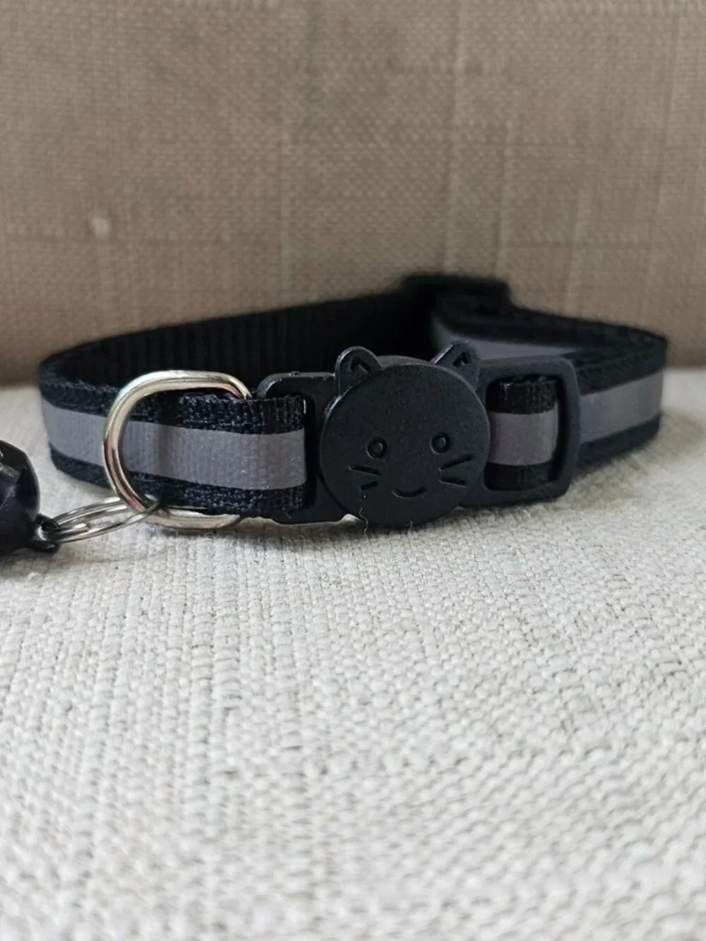 Cat Collar Black Nylon Reflective Neck Collar for Cats W/ Bell Size Adjustable